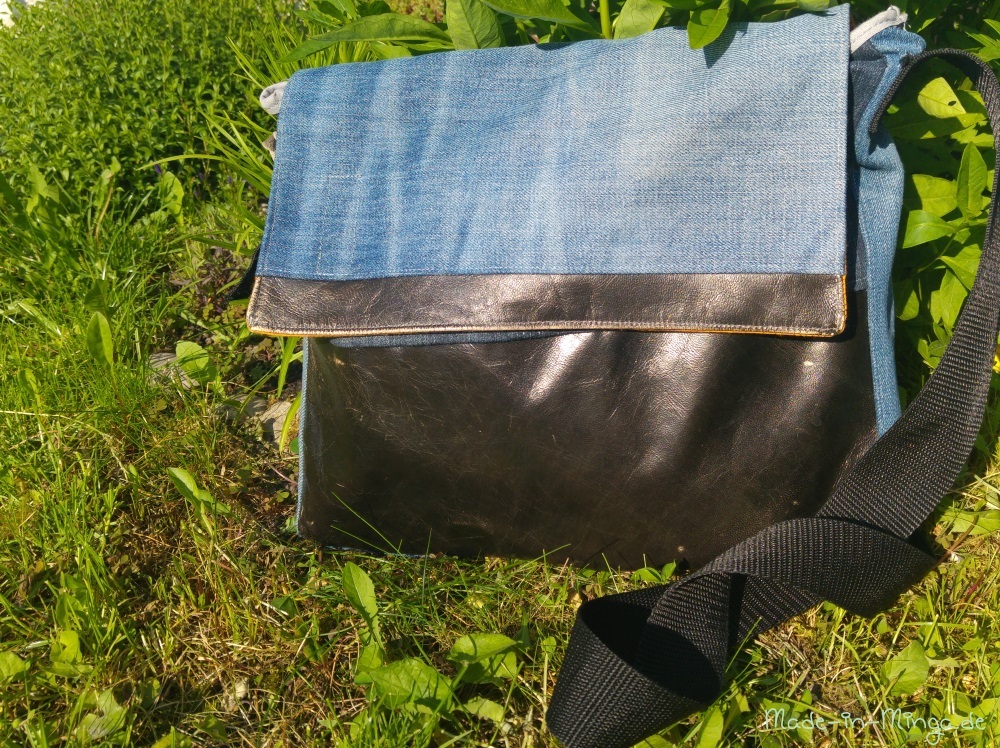 jeans upcycling. kostenlose naheanleitung fuer messenger bag made-in-minga.de