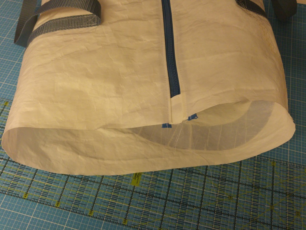 Fast fertige Tasche - es fehlen noch die Seitenteile