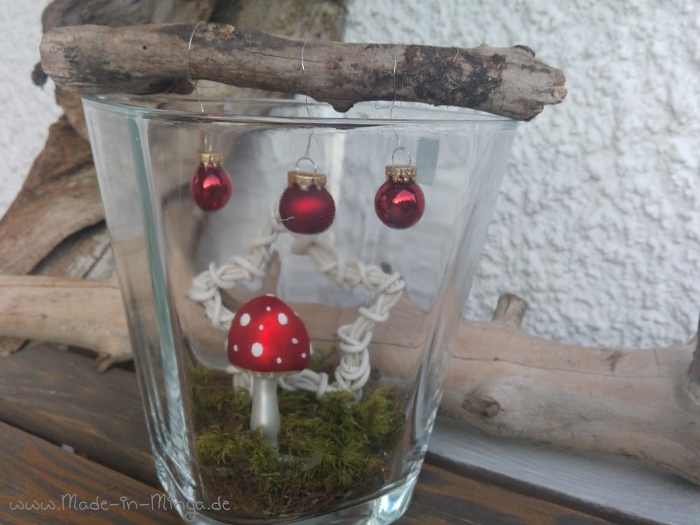 weihnachtliche Deko im Glas basteln
