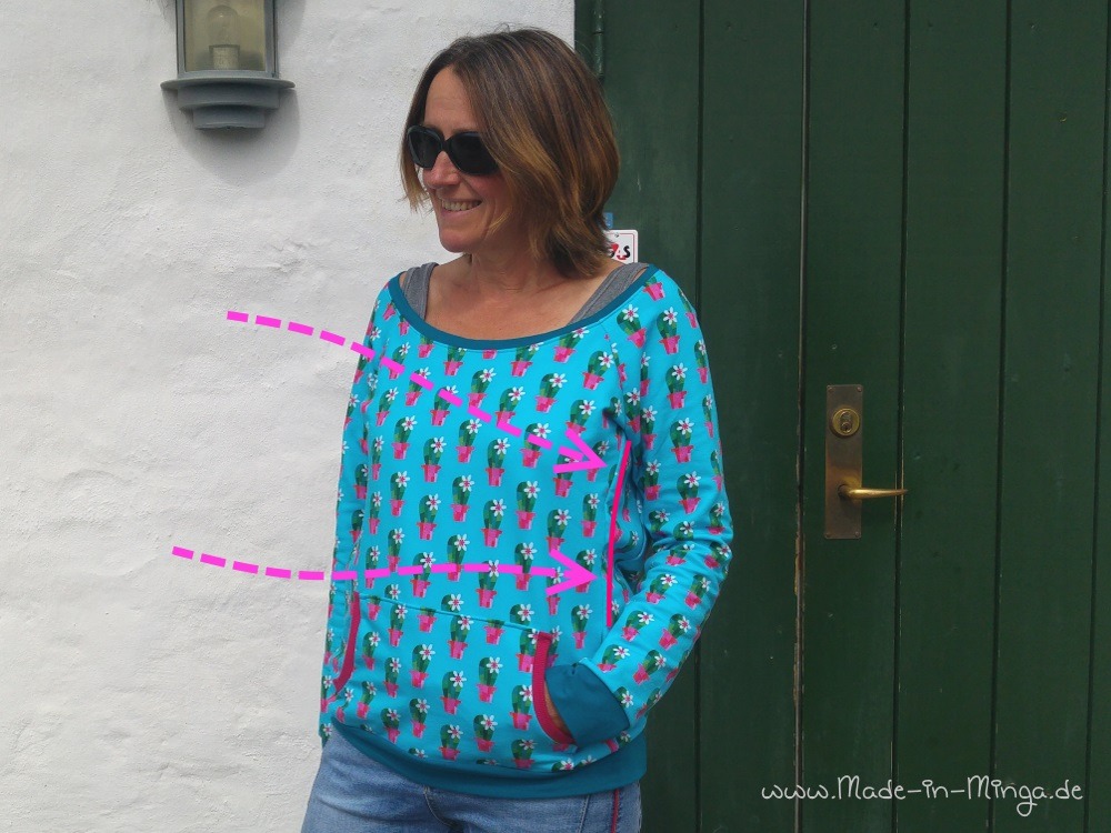 Sehr weiter Oversize Pulli mit extra Seitenteilen für die Weite