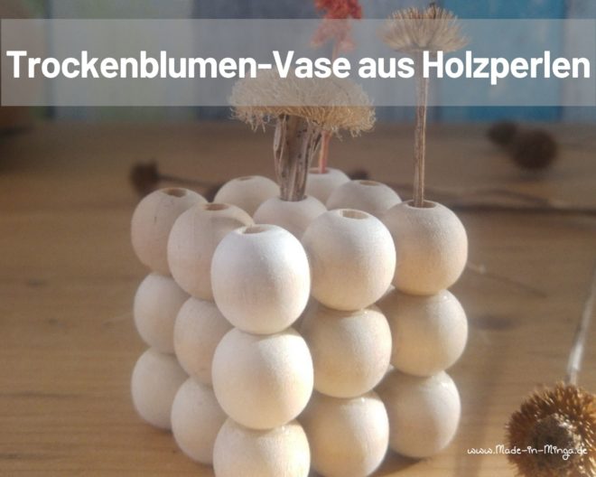 Vase aus Holzperlen für Trockenblumen